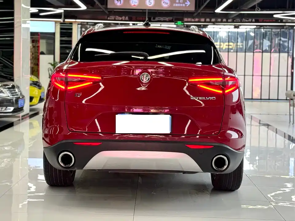 Alfa Romeo Stelvio