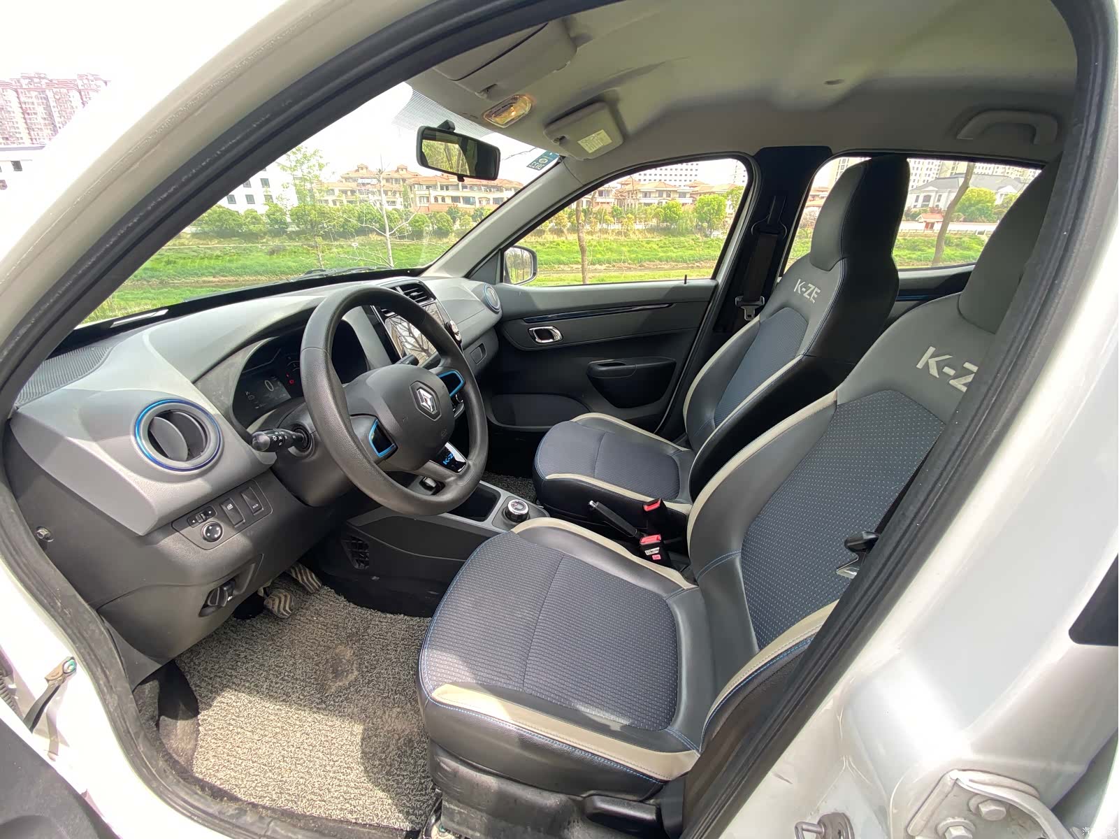 DongFeng e, 2020 10