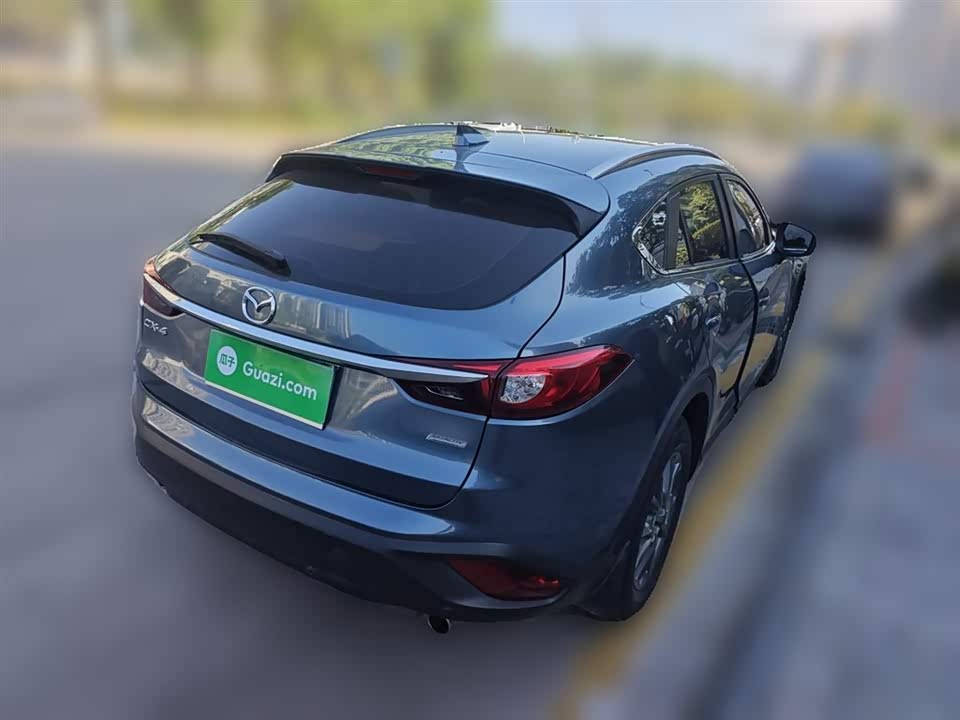 Mazda CX-4