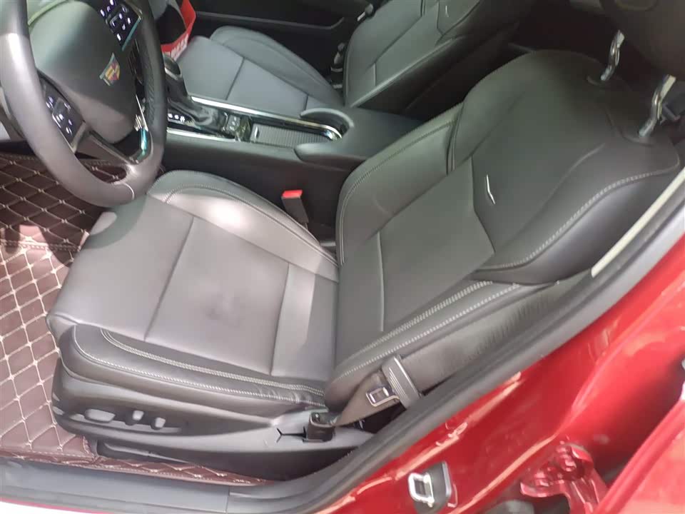 Cadillac ATS-L