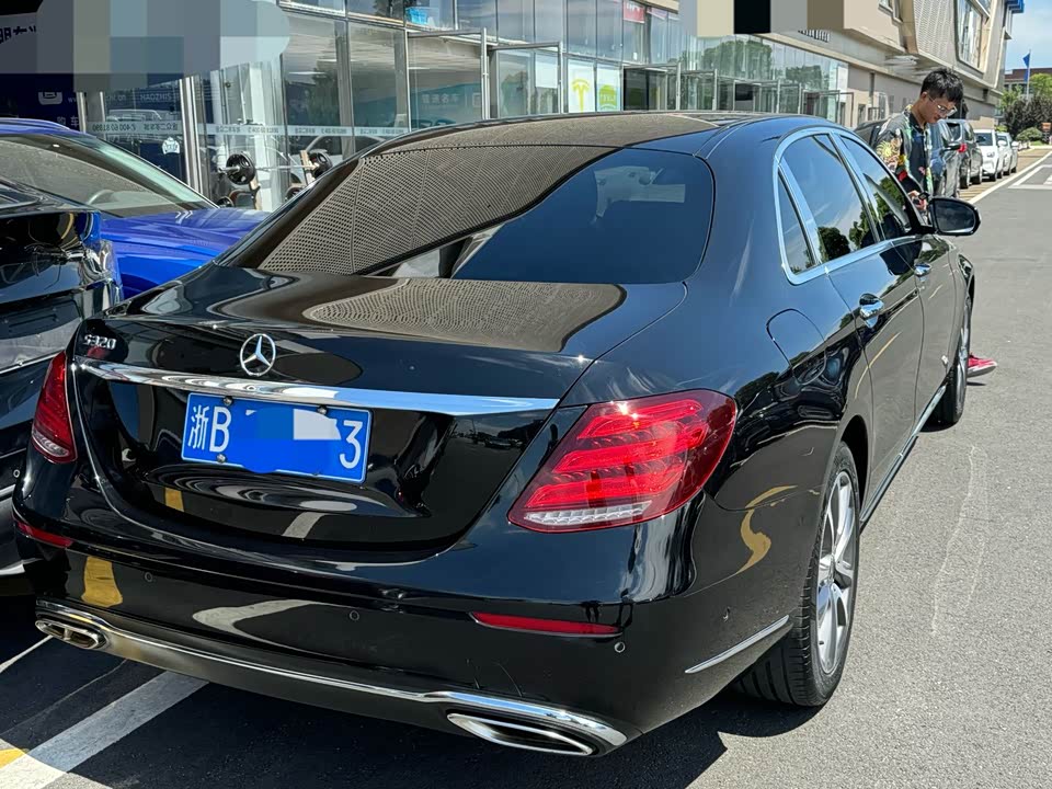Mercedes-Benz E-class Mercedes-Benz E-class