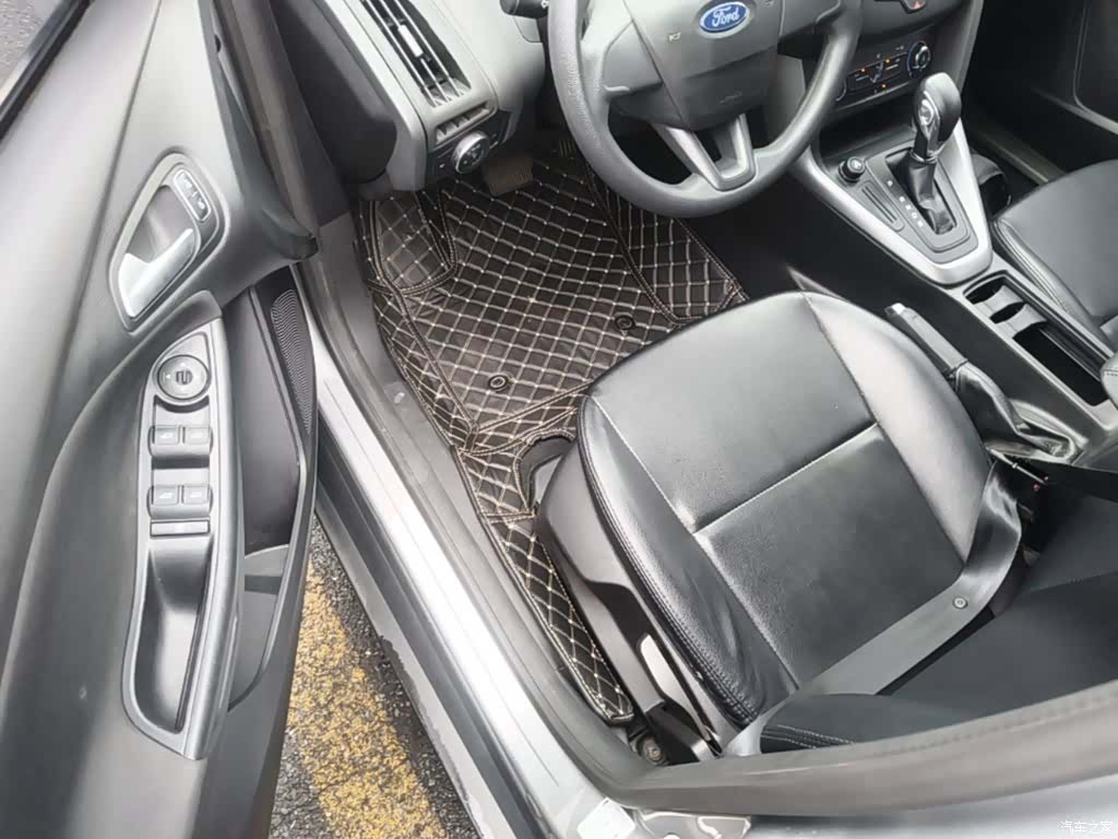 Ford Focus, 2016 16