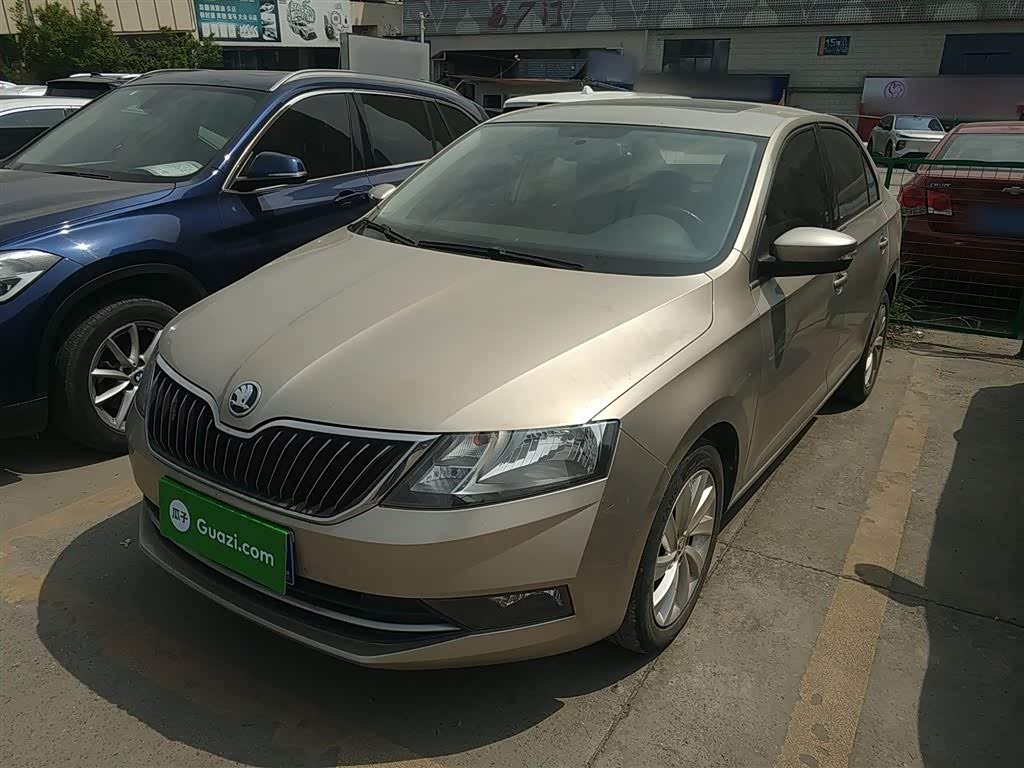 Skoda Rapid