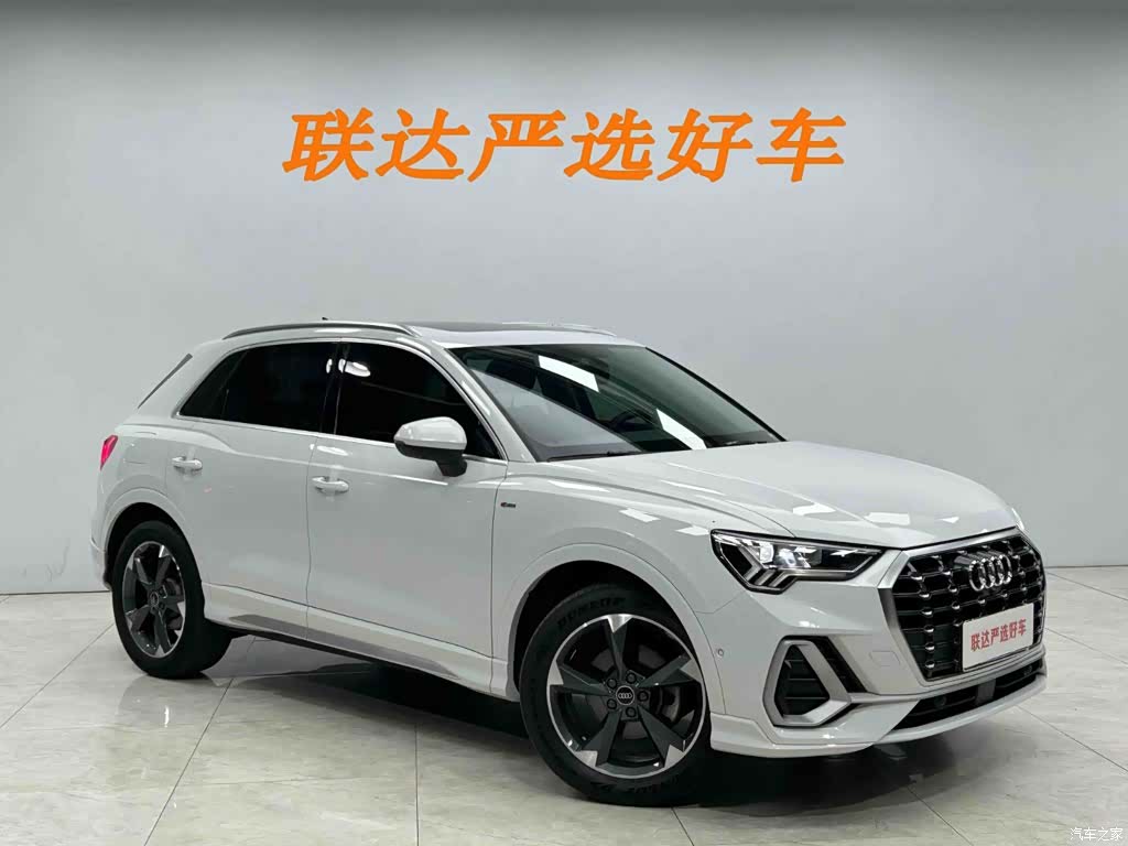 Audi Q3, 2022 23