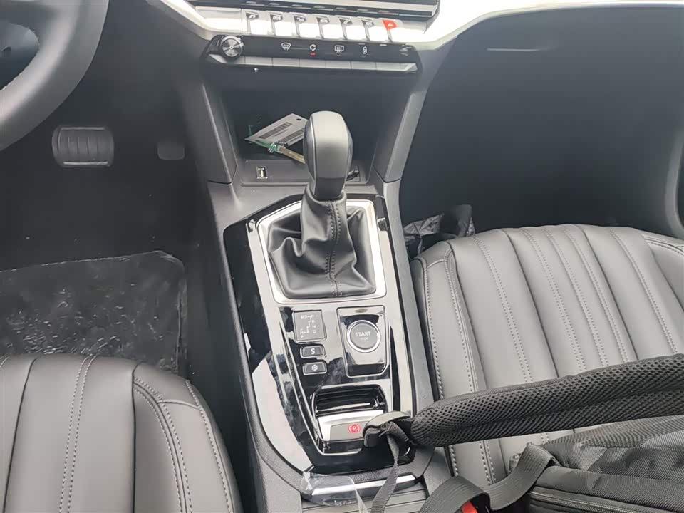 Peugeot 408 Peugeot 408