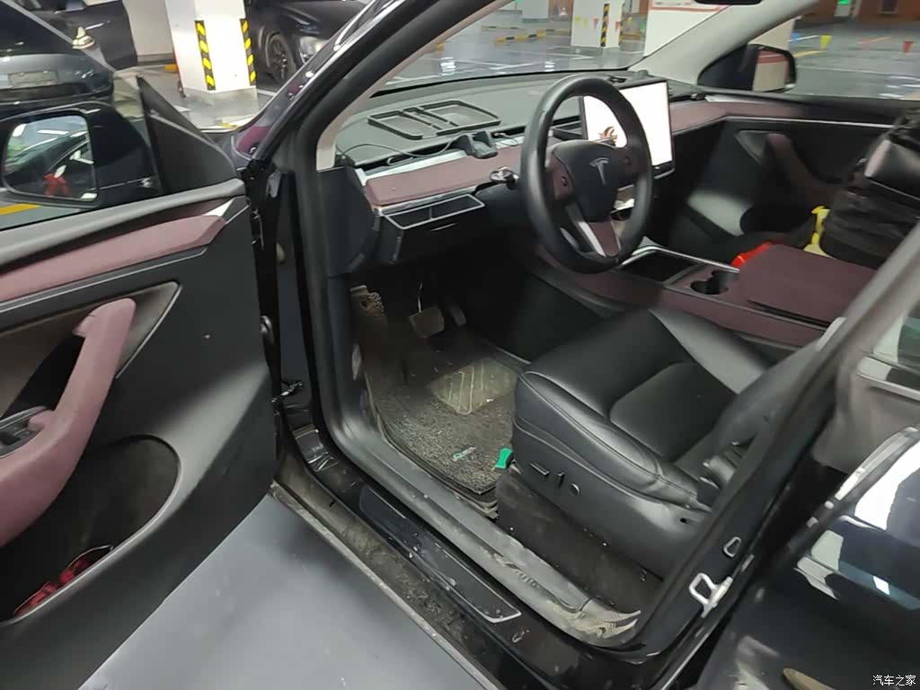 Tesla Model Y, 2021 16
