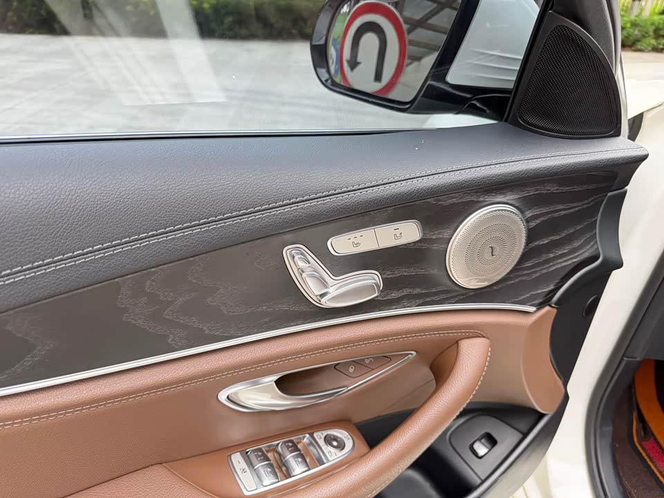 Mercedes-Benz E-class Mercedes-Benz E-class