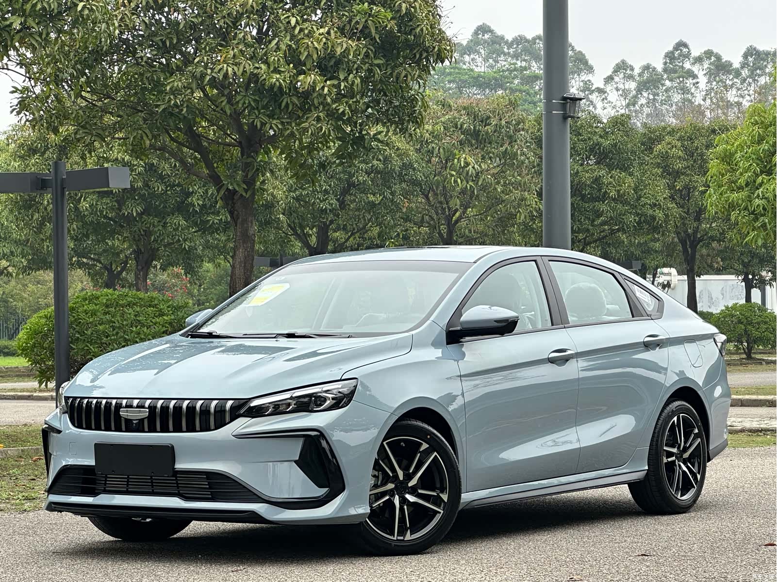 Geely Binray, 2026 1
