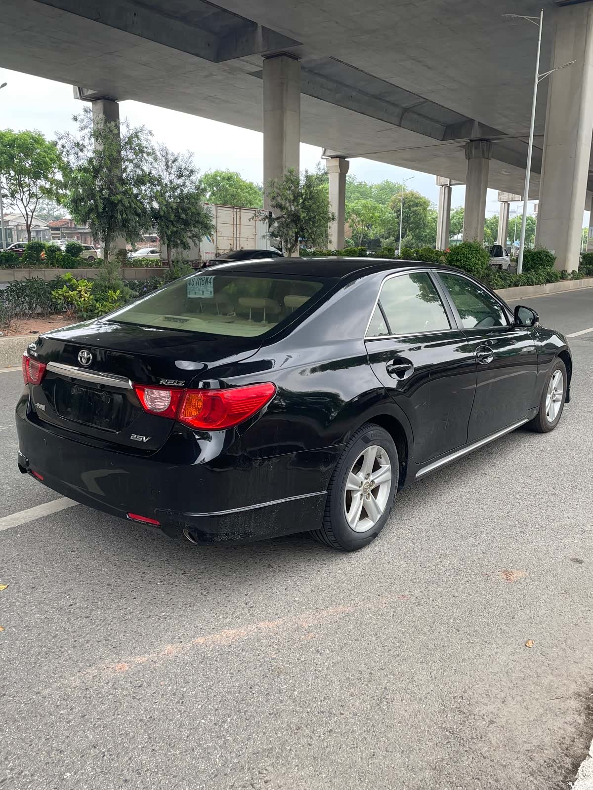 Toyota 2.5V, 2012 12