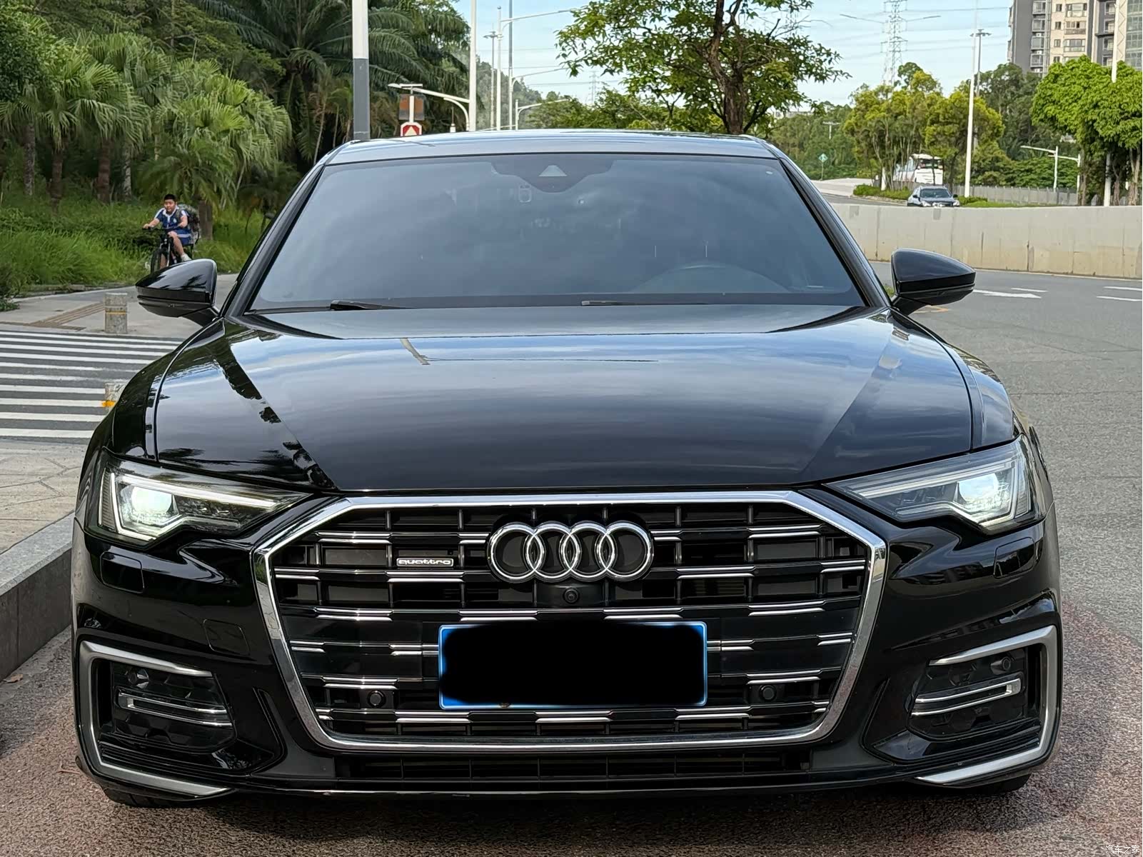 Audi A6L, 2021 все фото