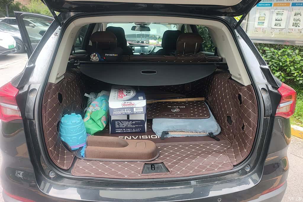 Buick Envision Plus, 2021 4