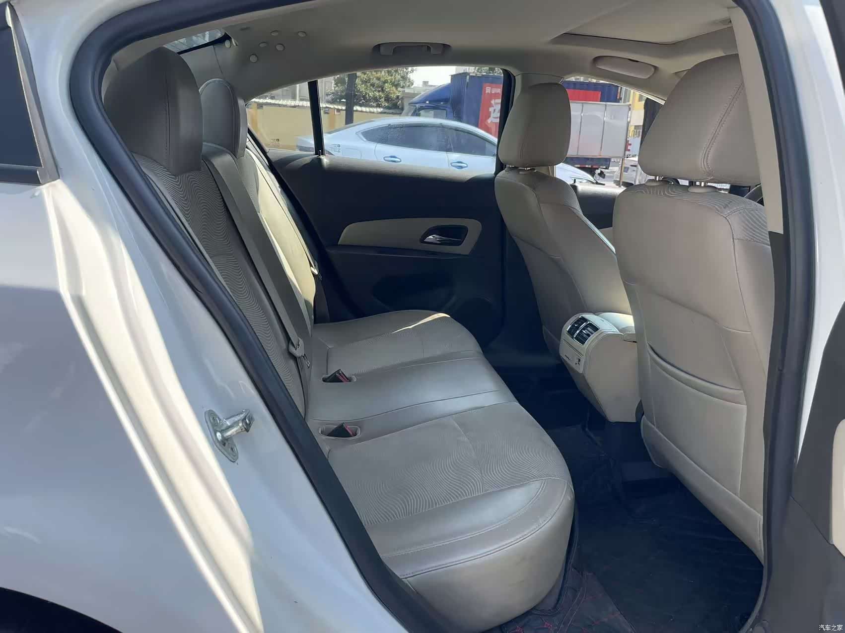 Chevrolet SE, 2014 11
