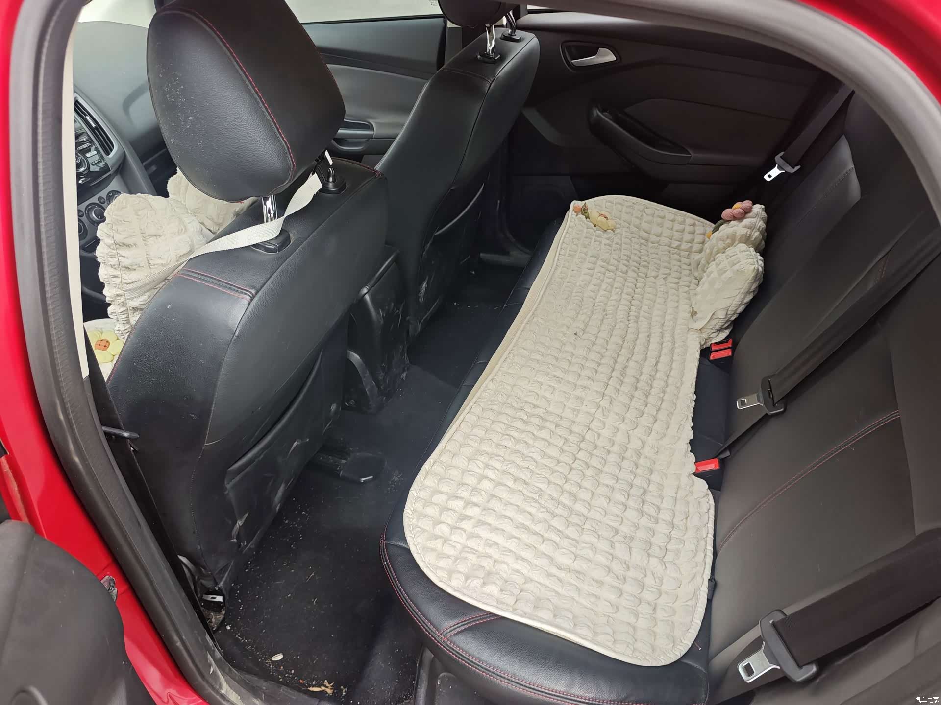 Ford Focus, 2014 11