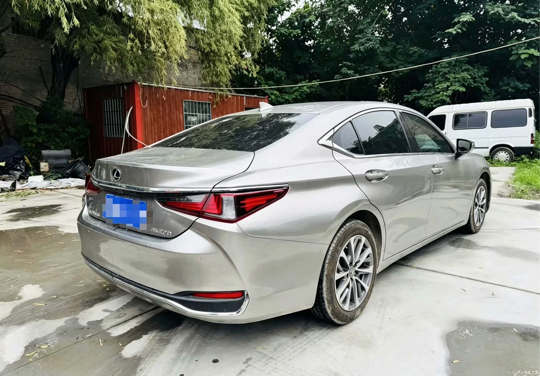 Lexus ES, 2022 6