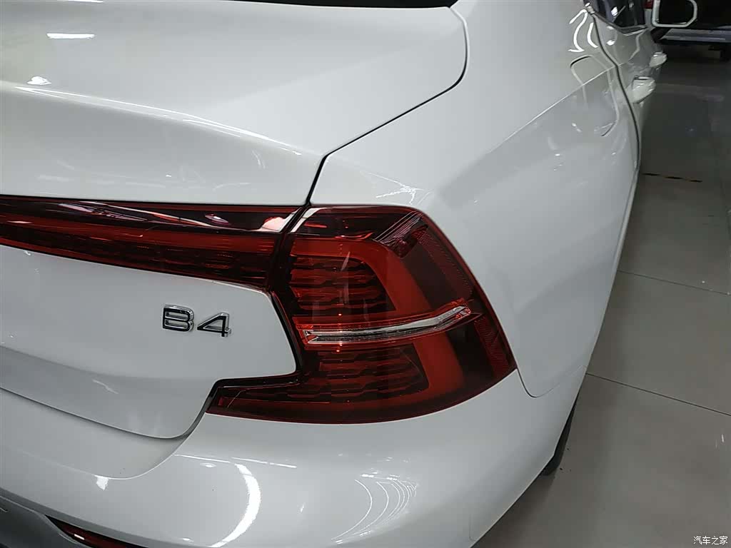 Volvo S60, 2024 8