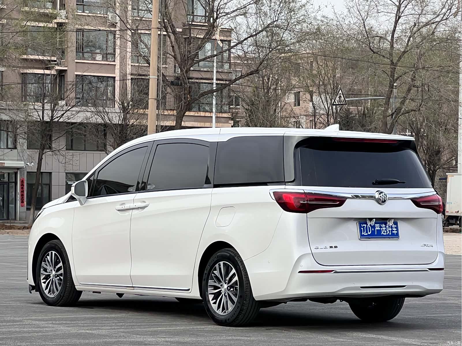 Buick GL8, 2023 6