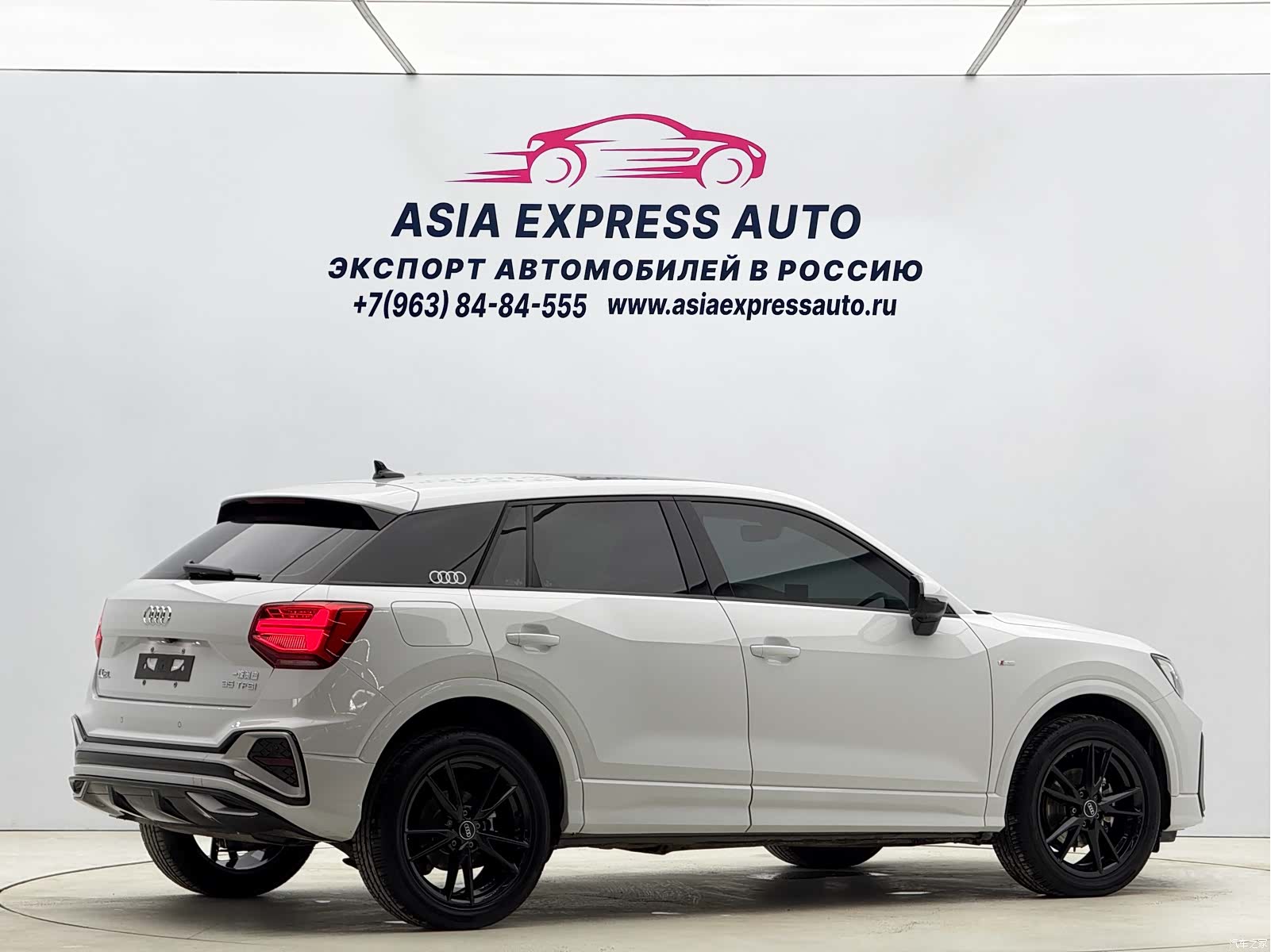 Audi Q2L, 2022 4