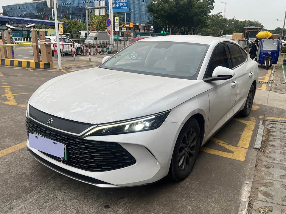 BYD Qin L