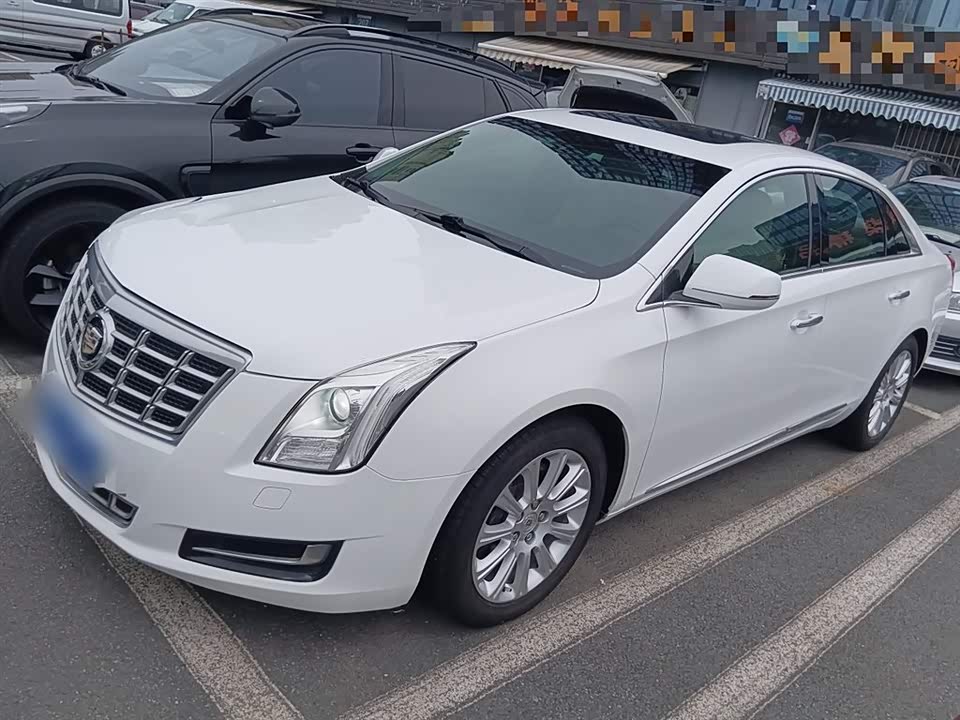 Cadillac XTS