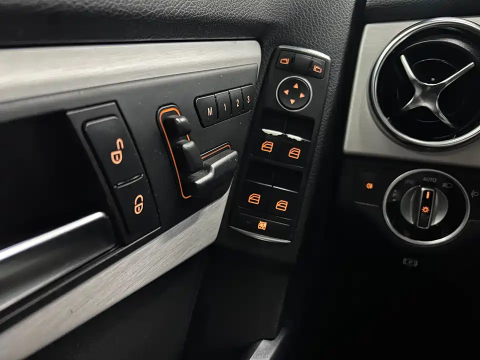 Mercedes-Benz GLK class