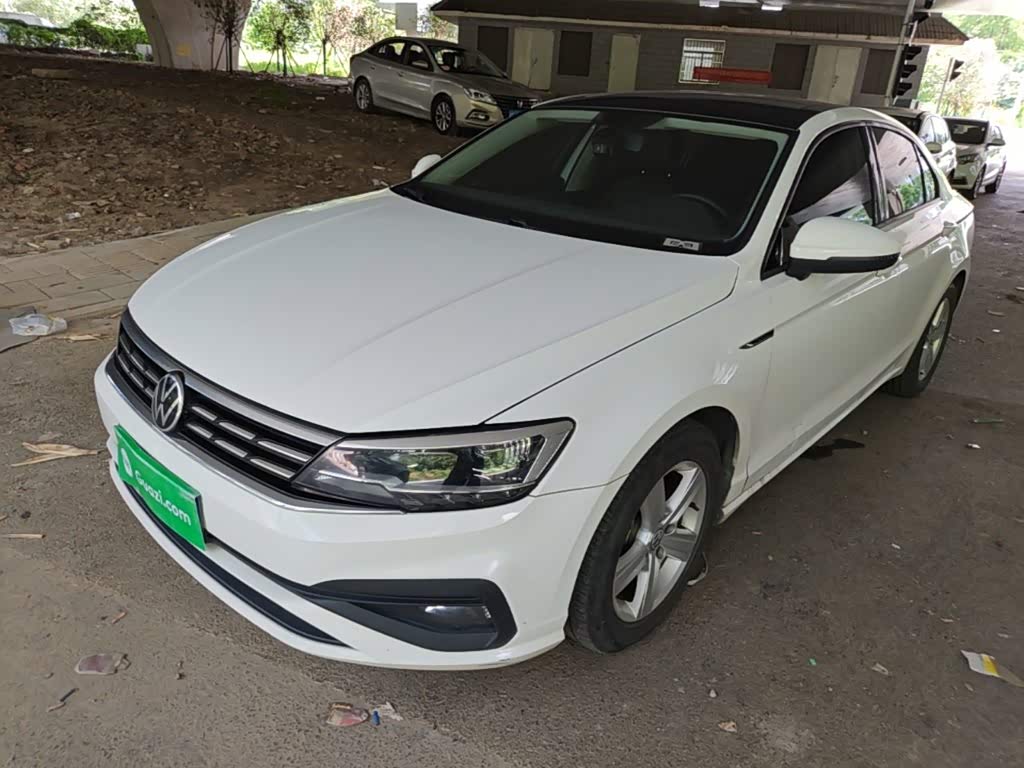 Volkswagen Lamando