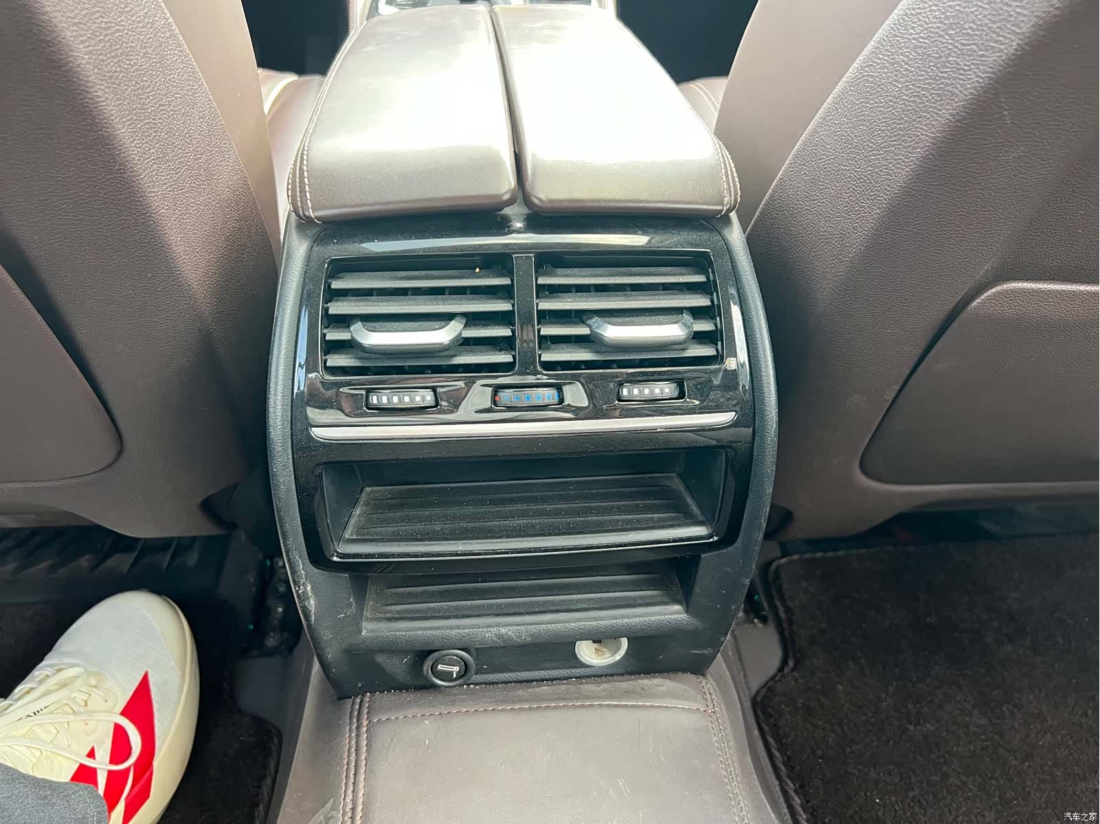 BMW 5 Series, 2018 13