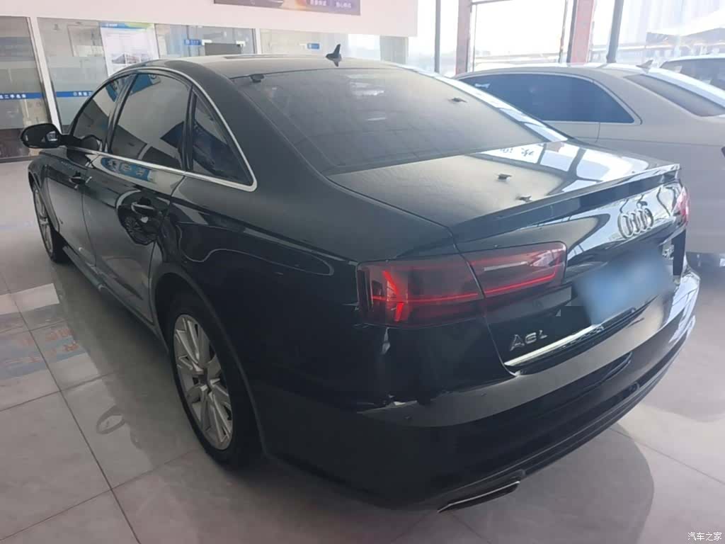 Audi A6L, 2018 все фото