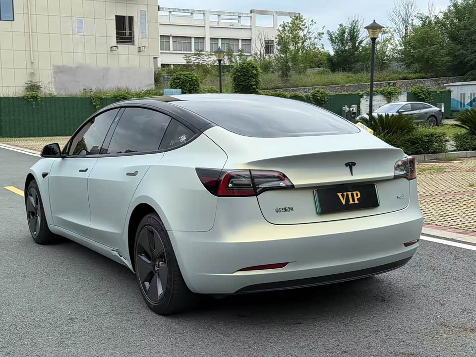 Tesla Model 3 Tesla Model 3