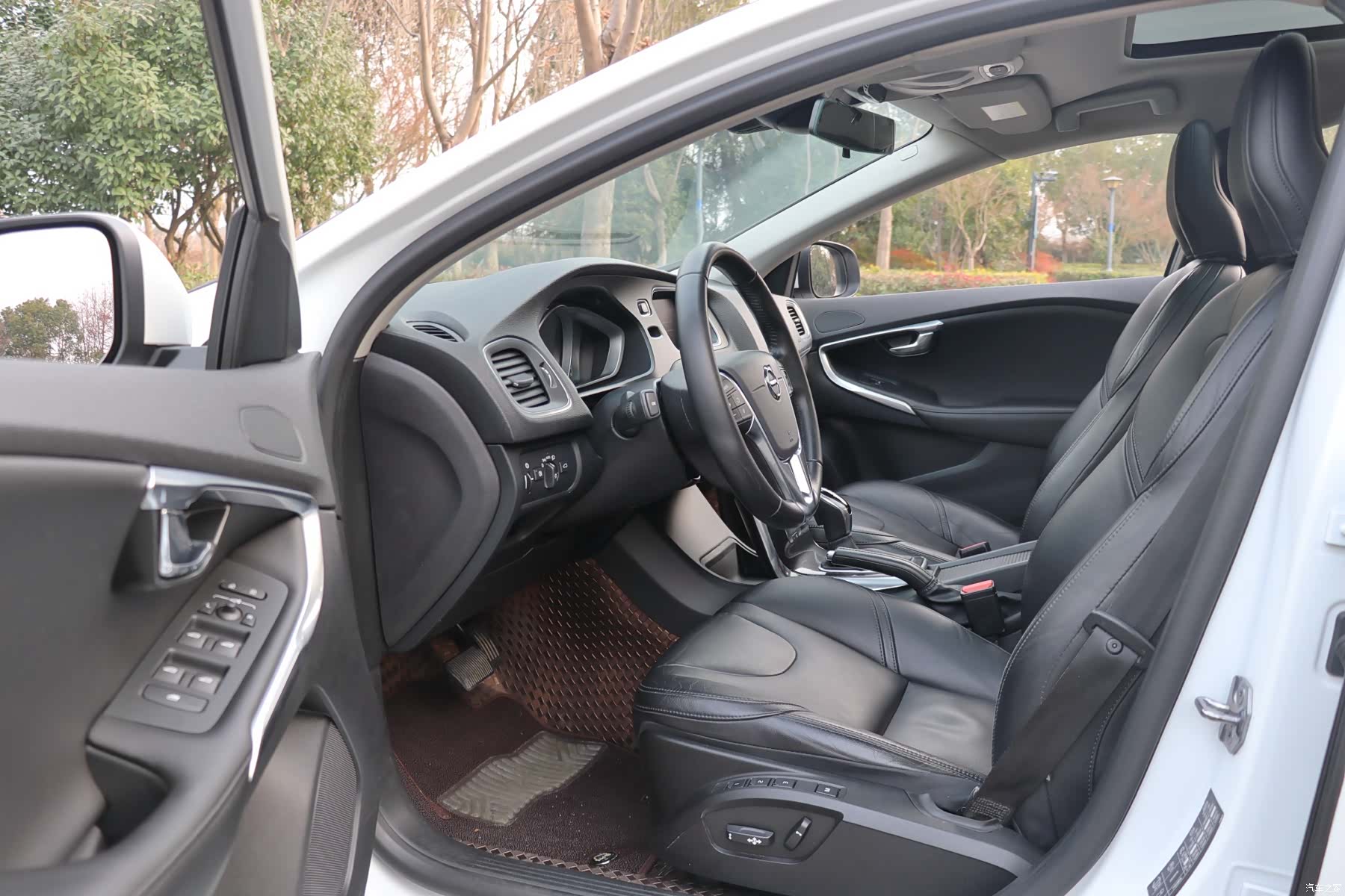 Volvo V40, 2018 10
