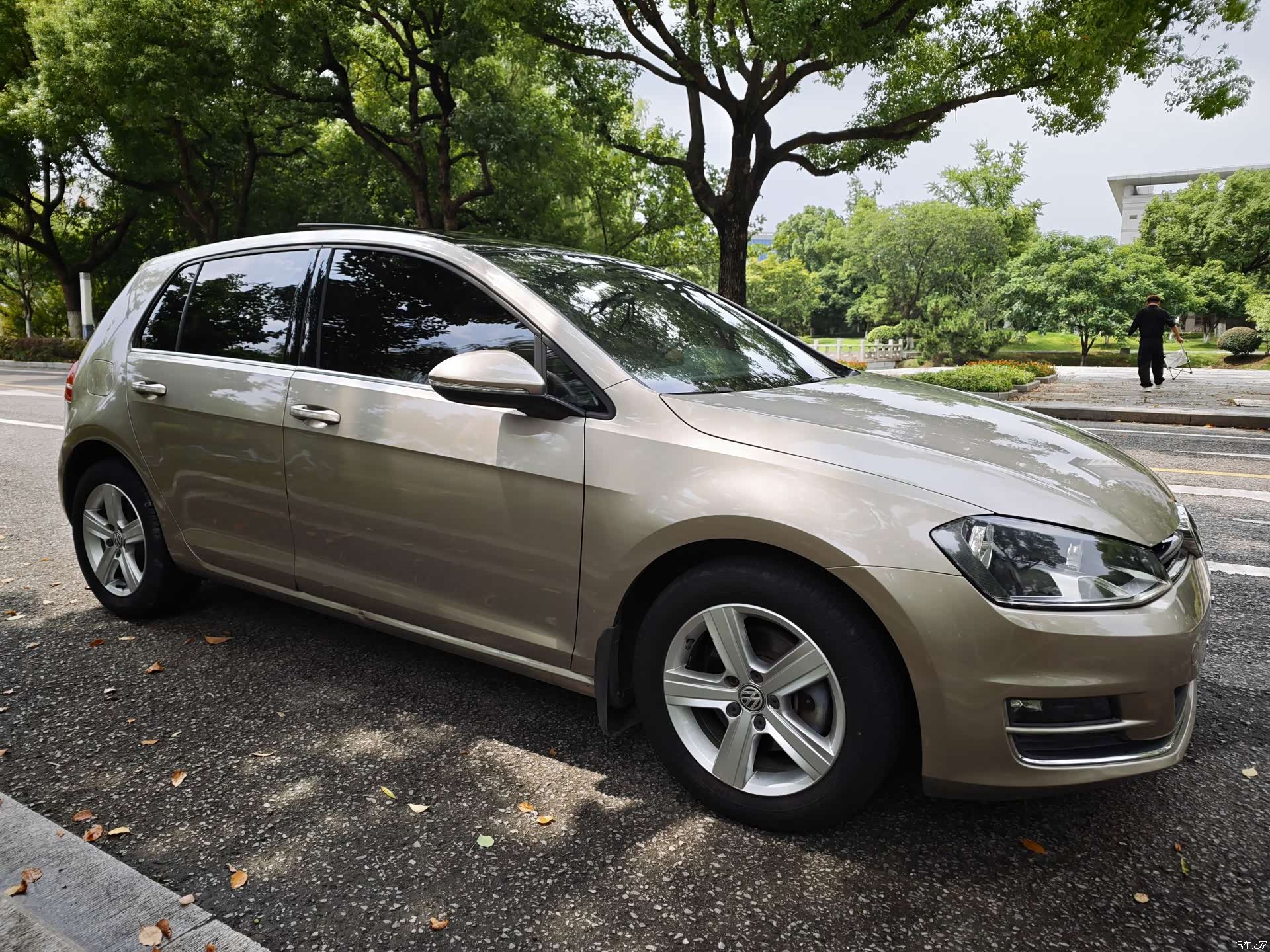 Volkswagen Golf, 2016 3
