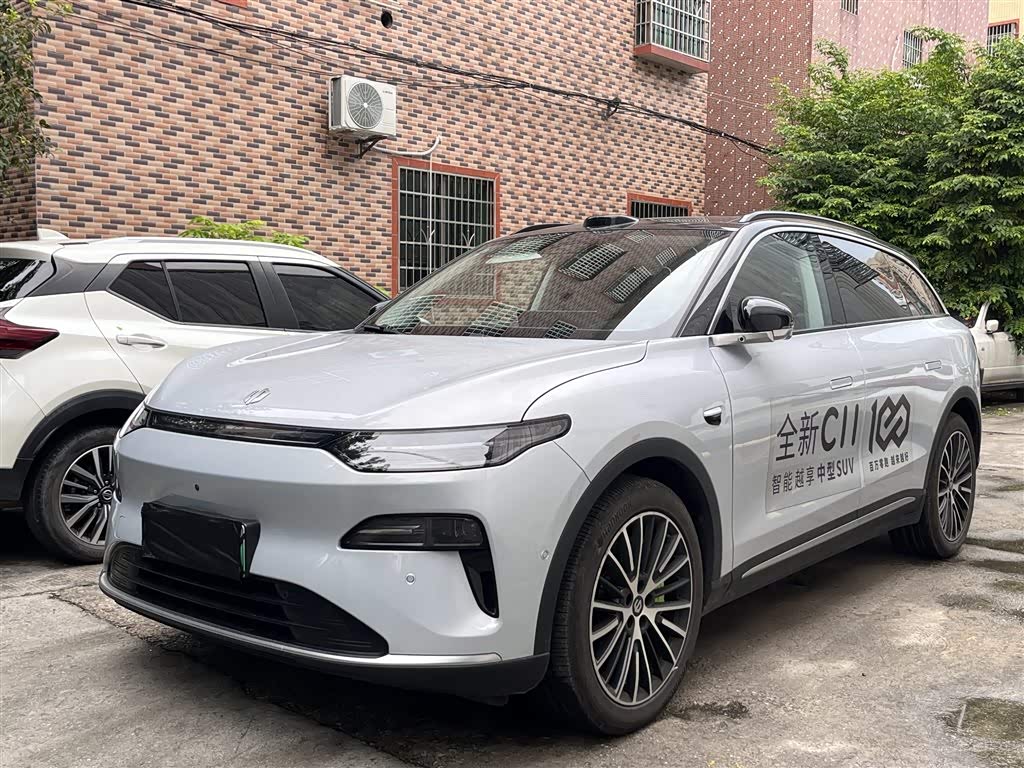 Leapmotor C11