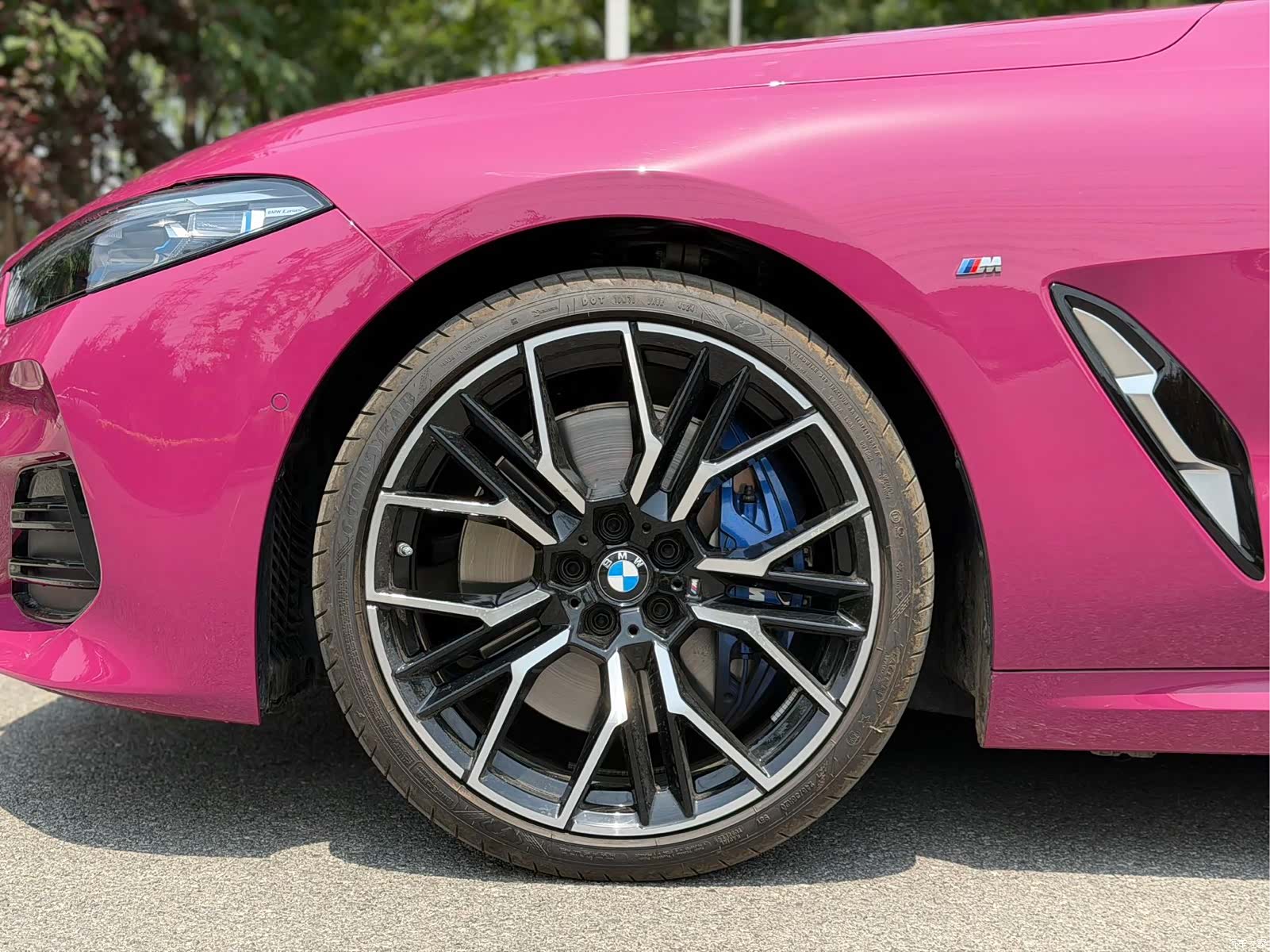 BMW 8 Series, 2025 7