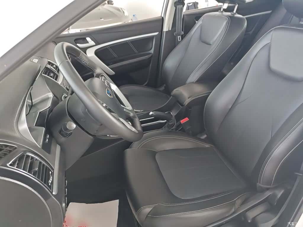 Geely Emgrand, 2016 15