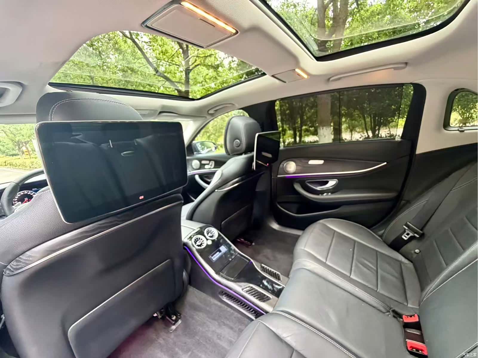 Mercedes-Benz E-Class, 2017 10