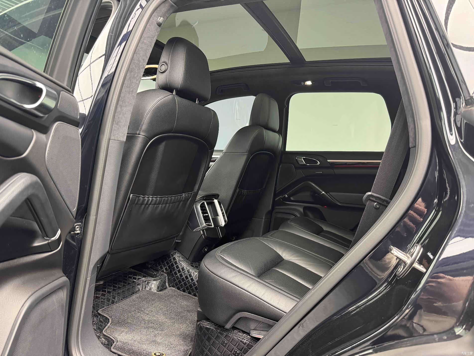 Porsche Cayenne, 2017 28