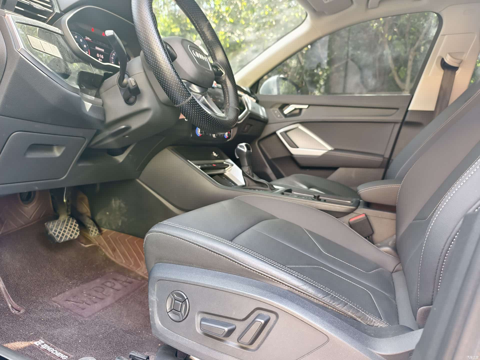 Audi Q3, 2021 10