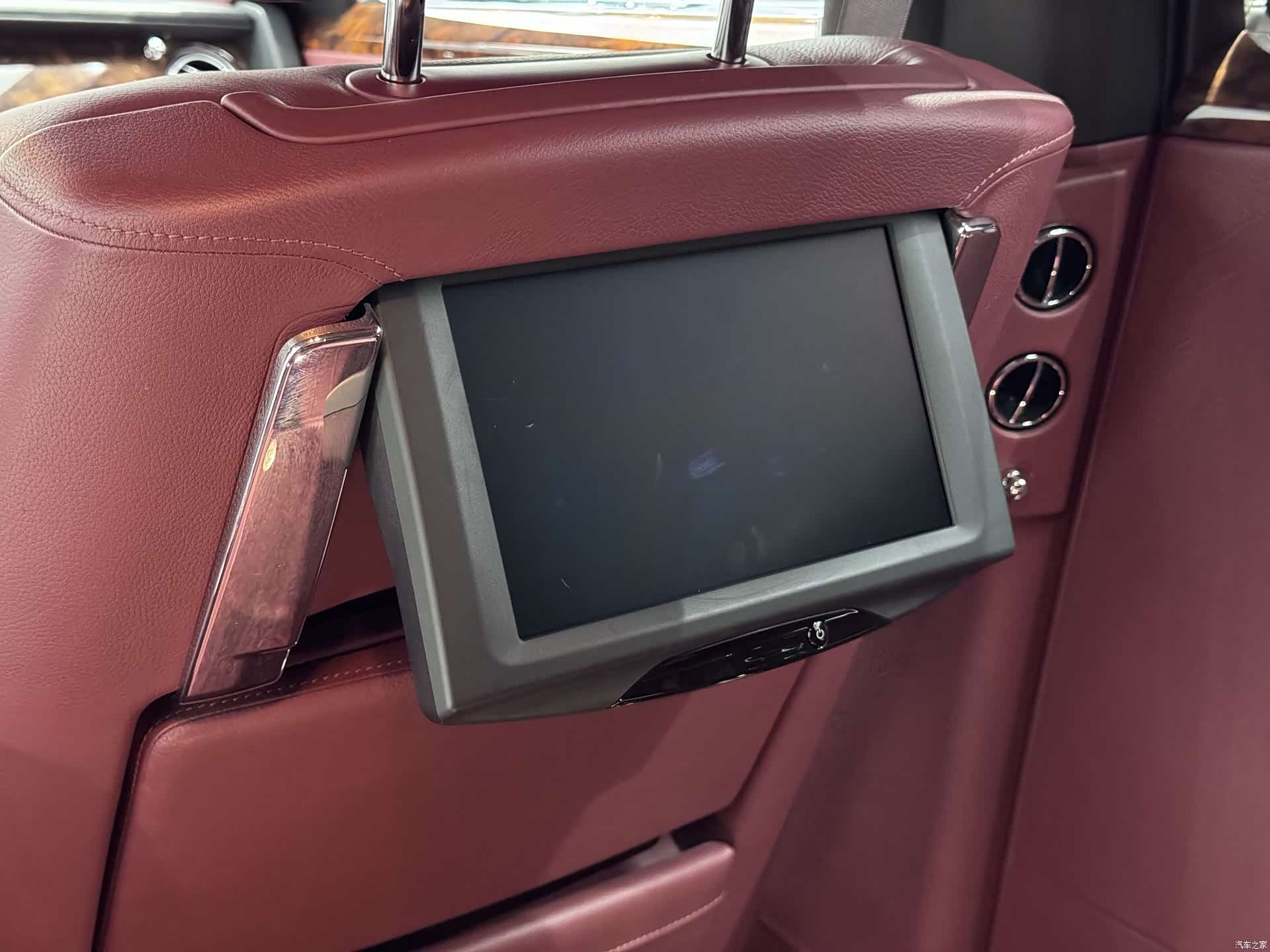 Rolls-Royce Ghost, 2014 27