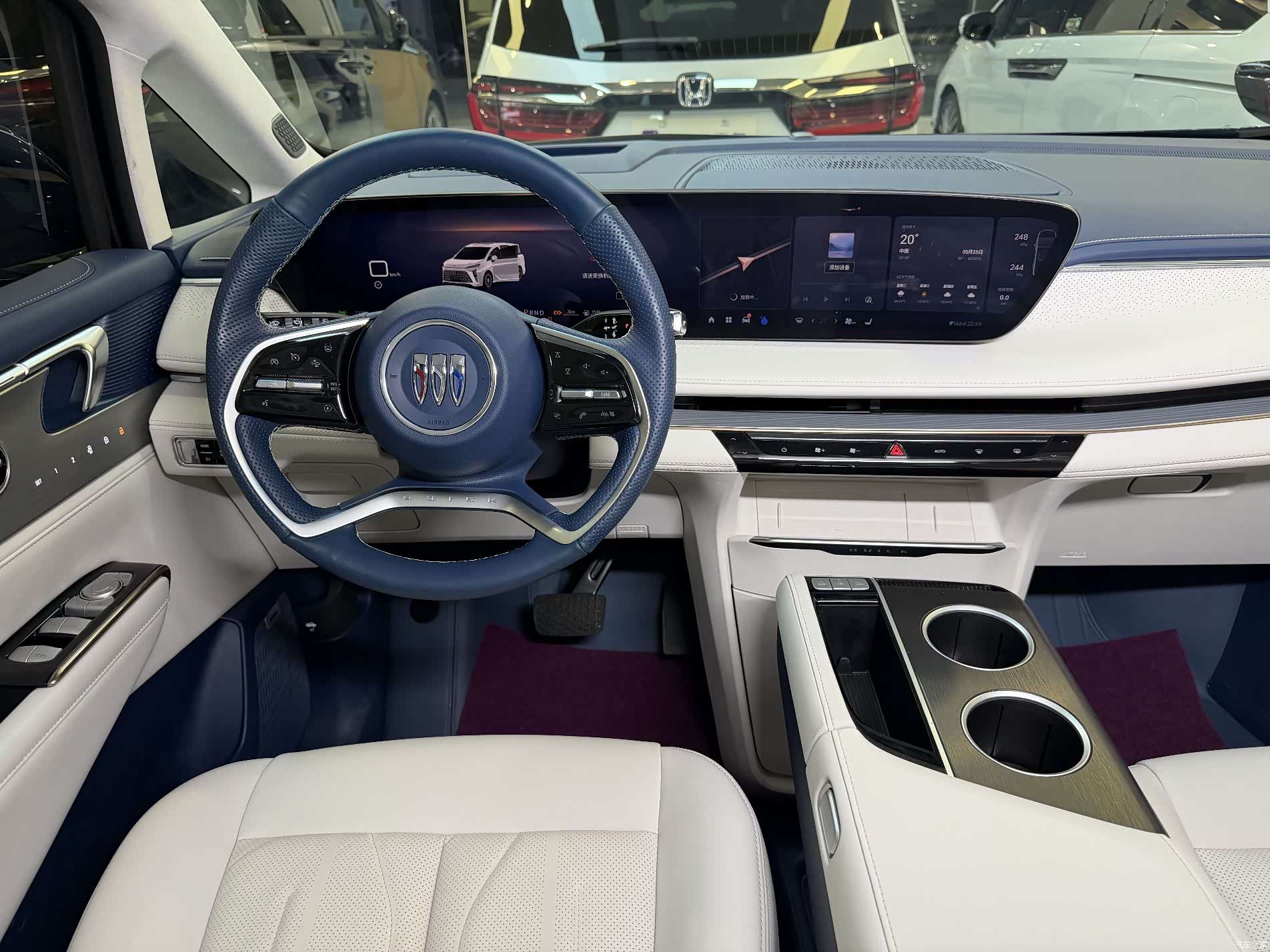 Buick GL8, 2024 10