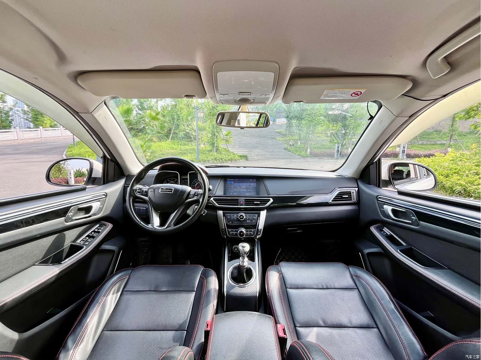 Zotye X5, 2015 19