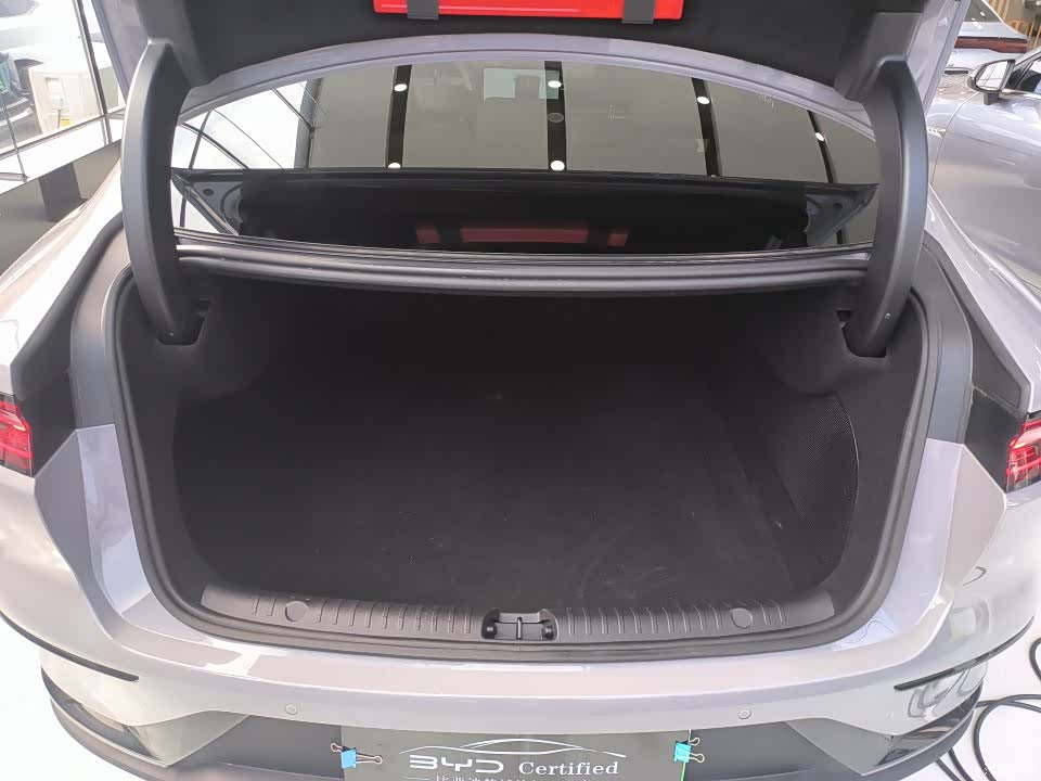 BYD Han, 2025 9