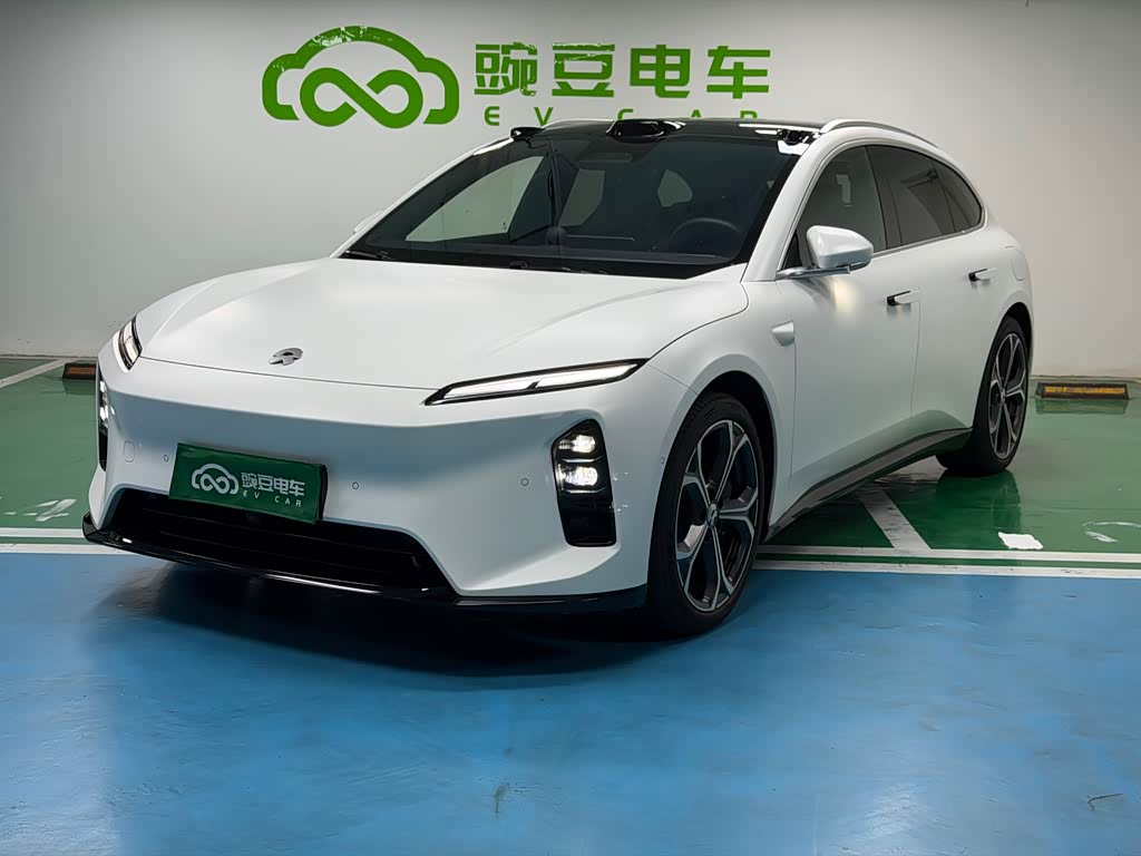 NIO ET5T