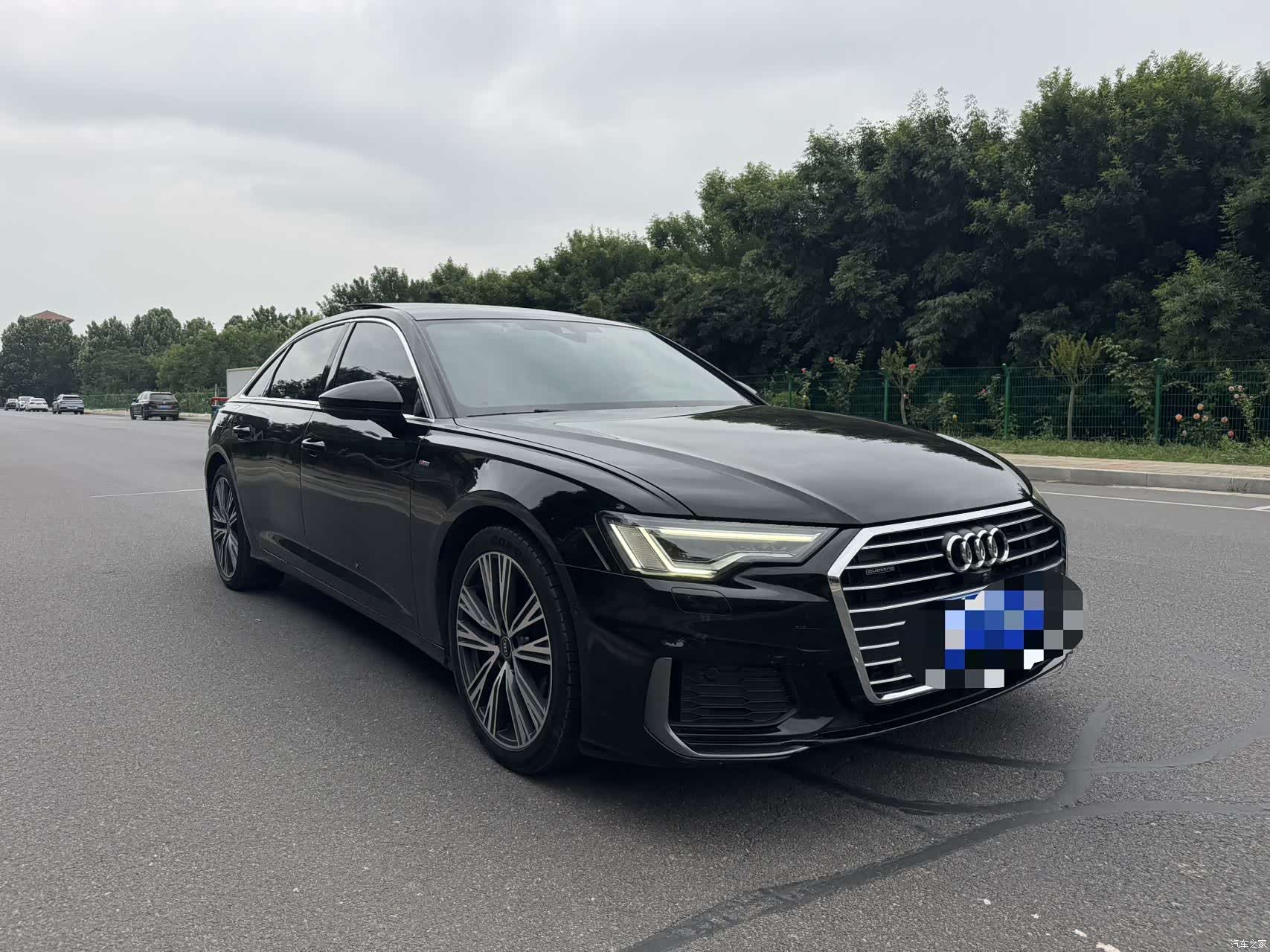 Audi A6L, 2022 3