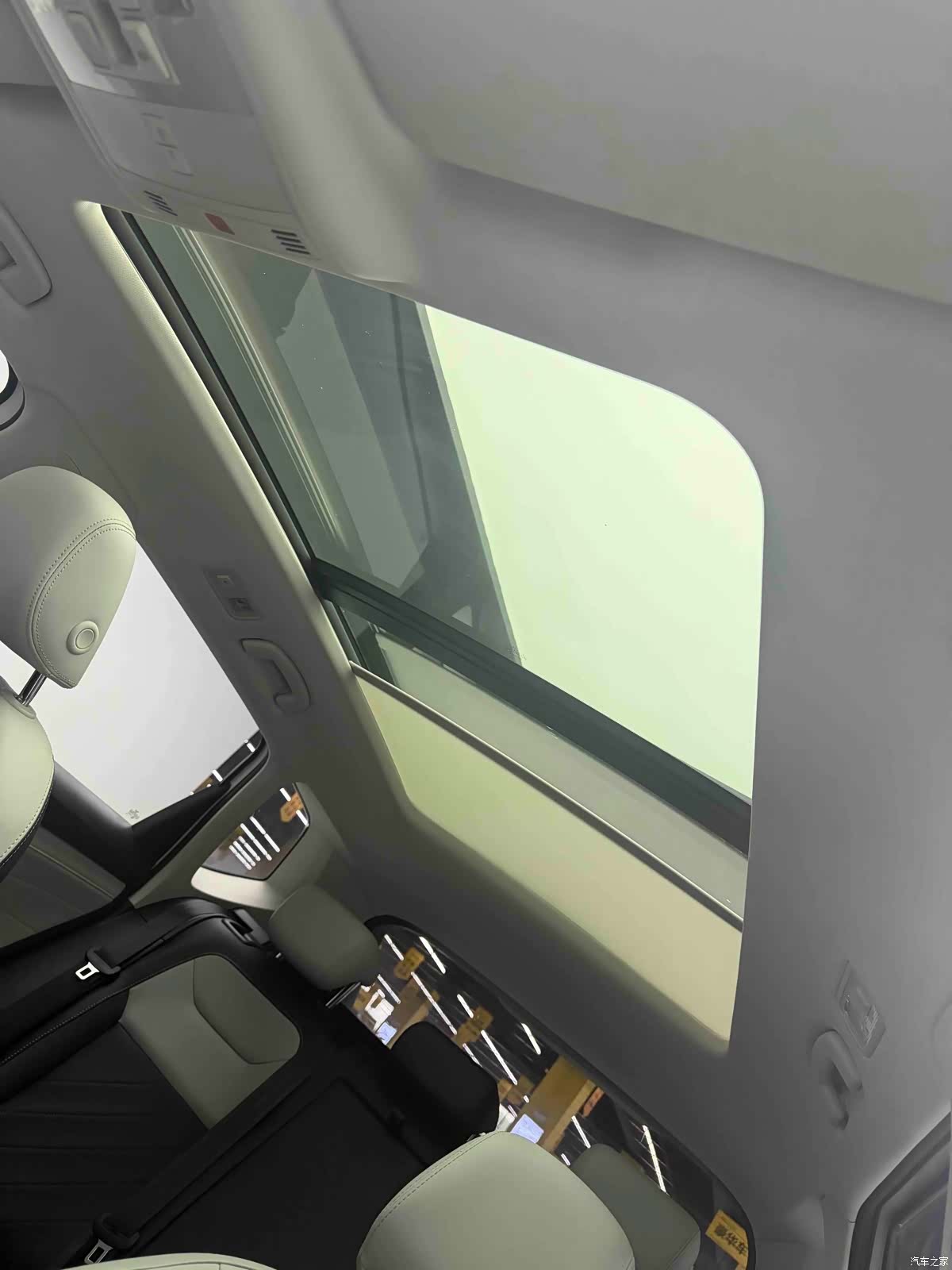 Volkswagen Tharu, 2024 14