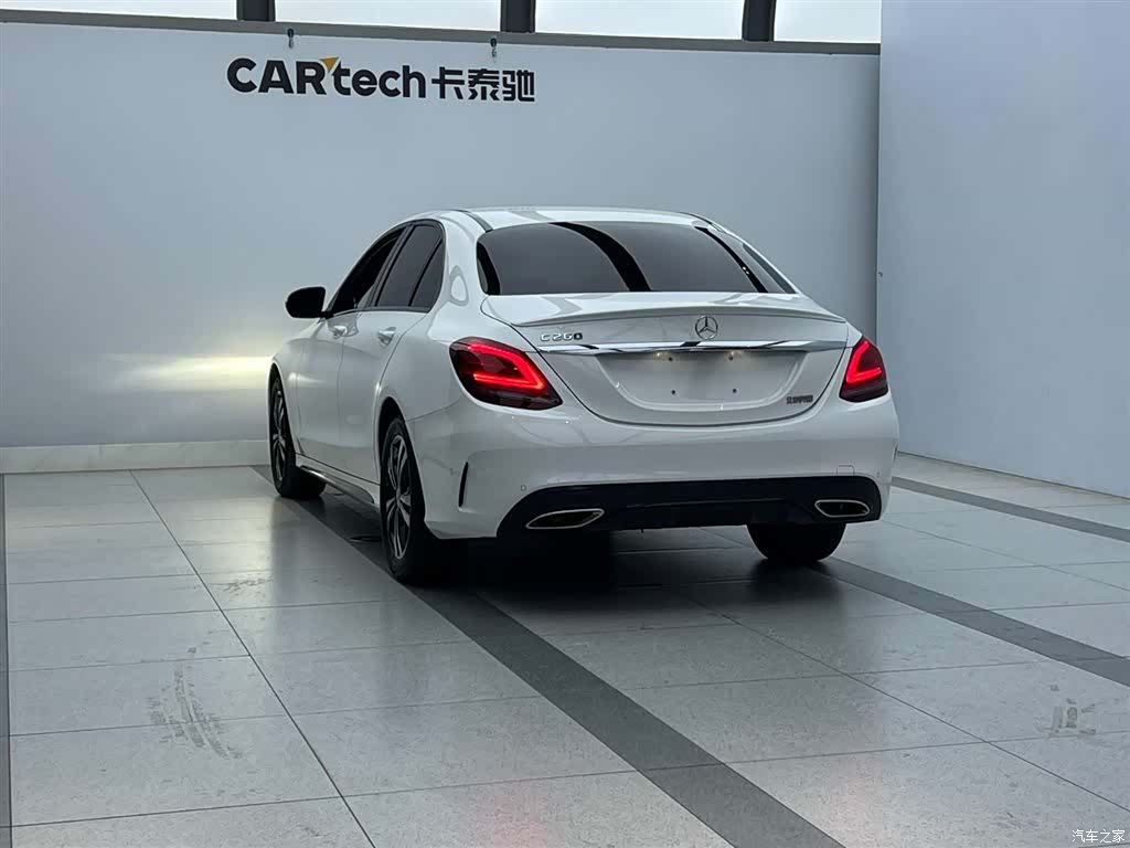 Mercedes-Benz C-Class, 2019 10
