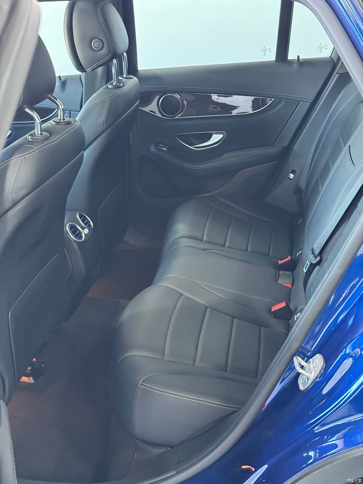 Mercedes-Benz GLC, 2016 12