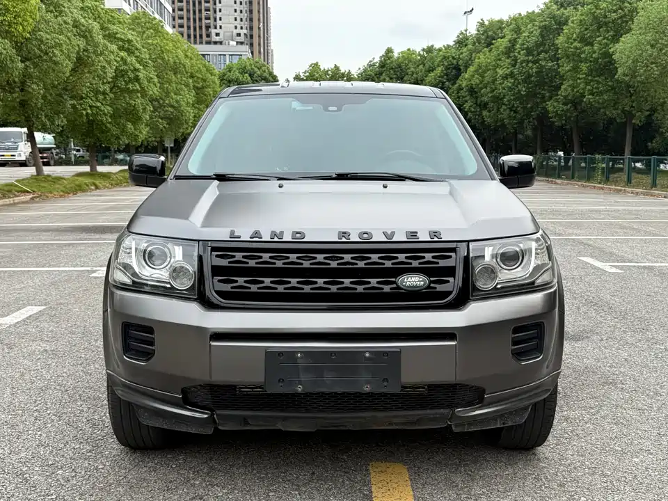 Land Rover Freelander 2
