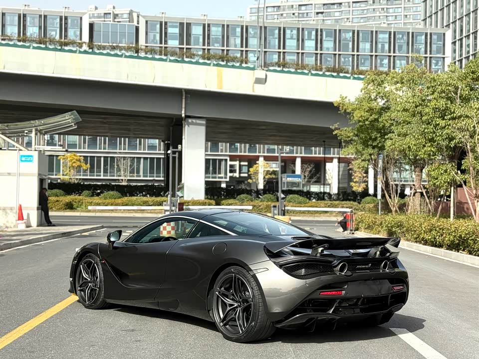 McLaren 720S