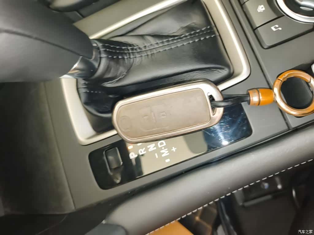Mazda CX-4, 2021 9