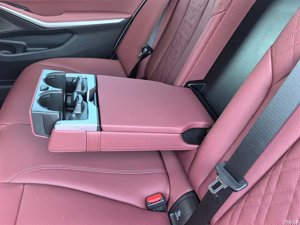 BMW i3, 2025 17