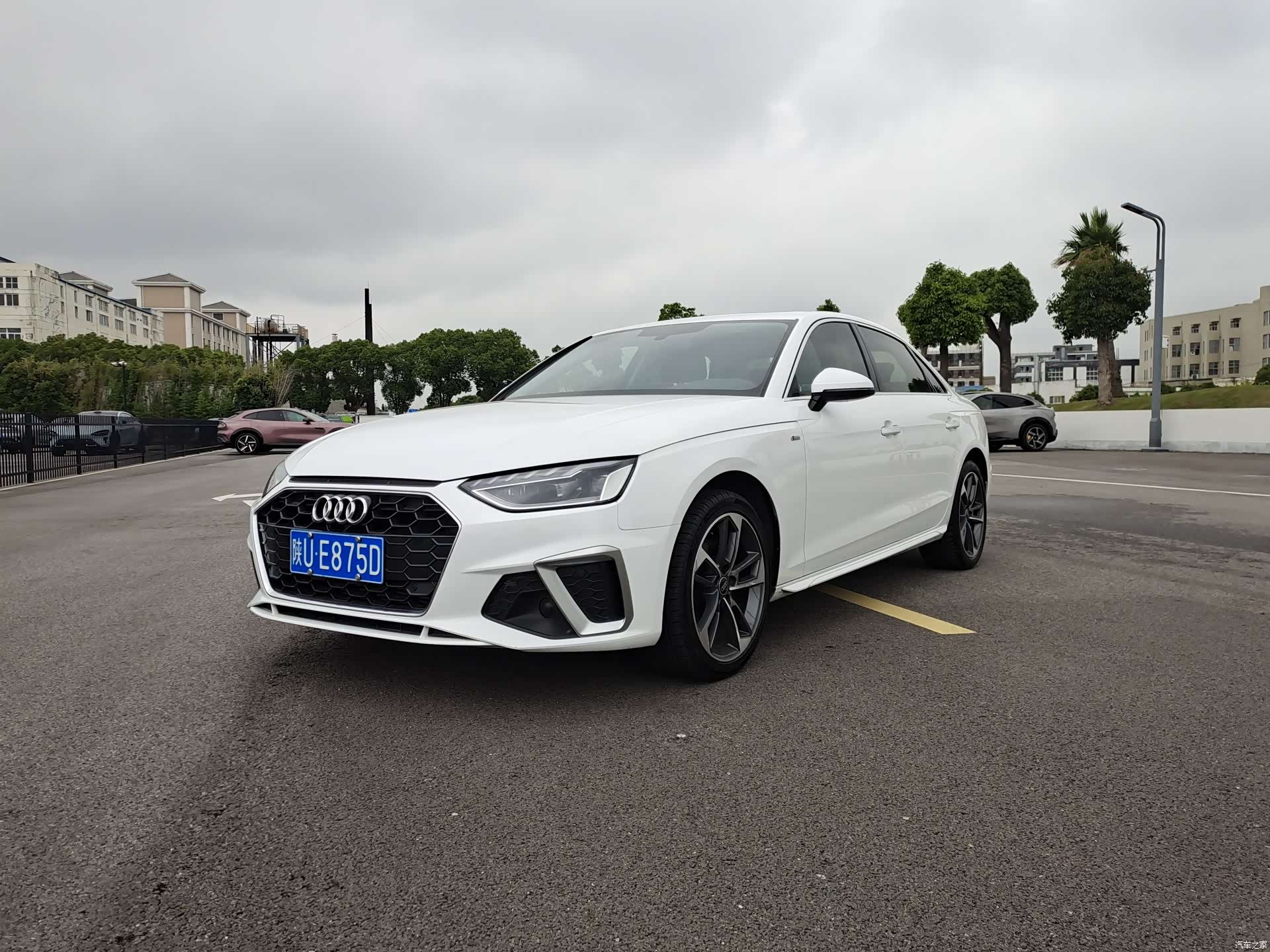 Audi A4L, 2024 3